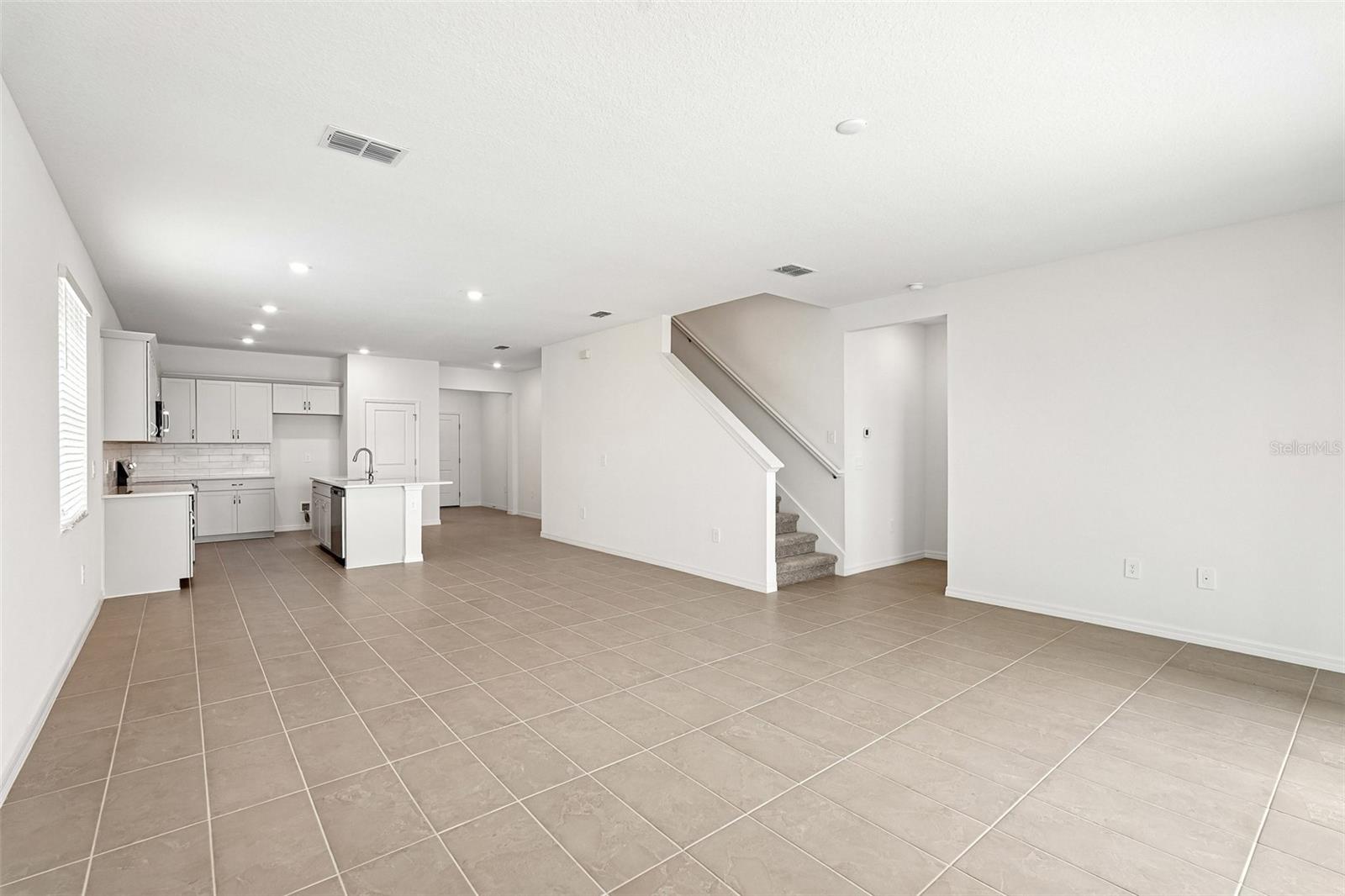 4606 Outhaul Run Property Photo 6