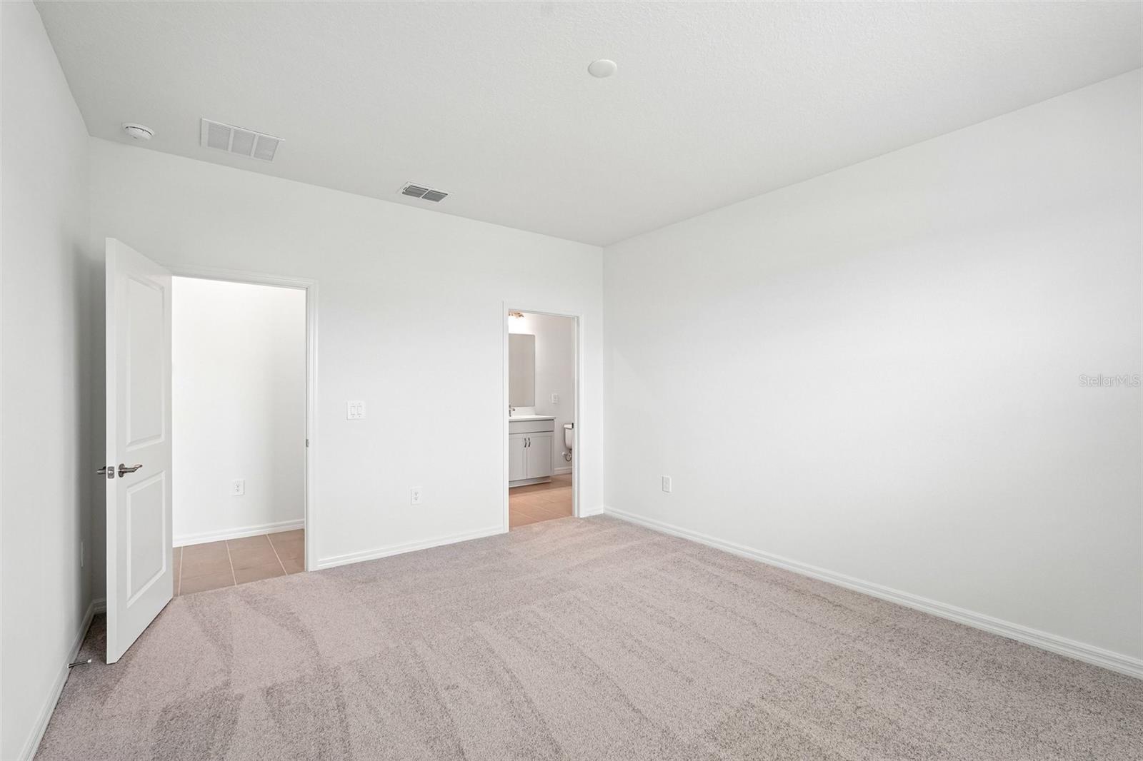 4606 Outhaul Run Property Photo 27
