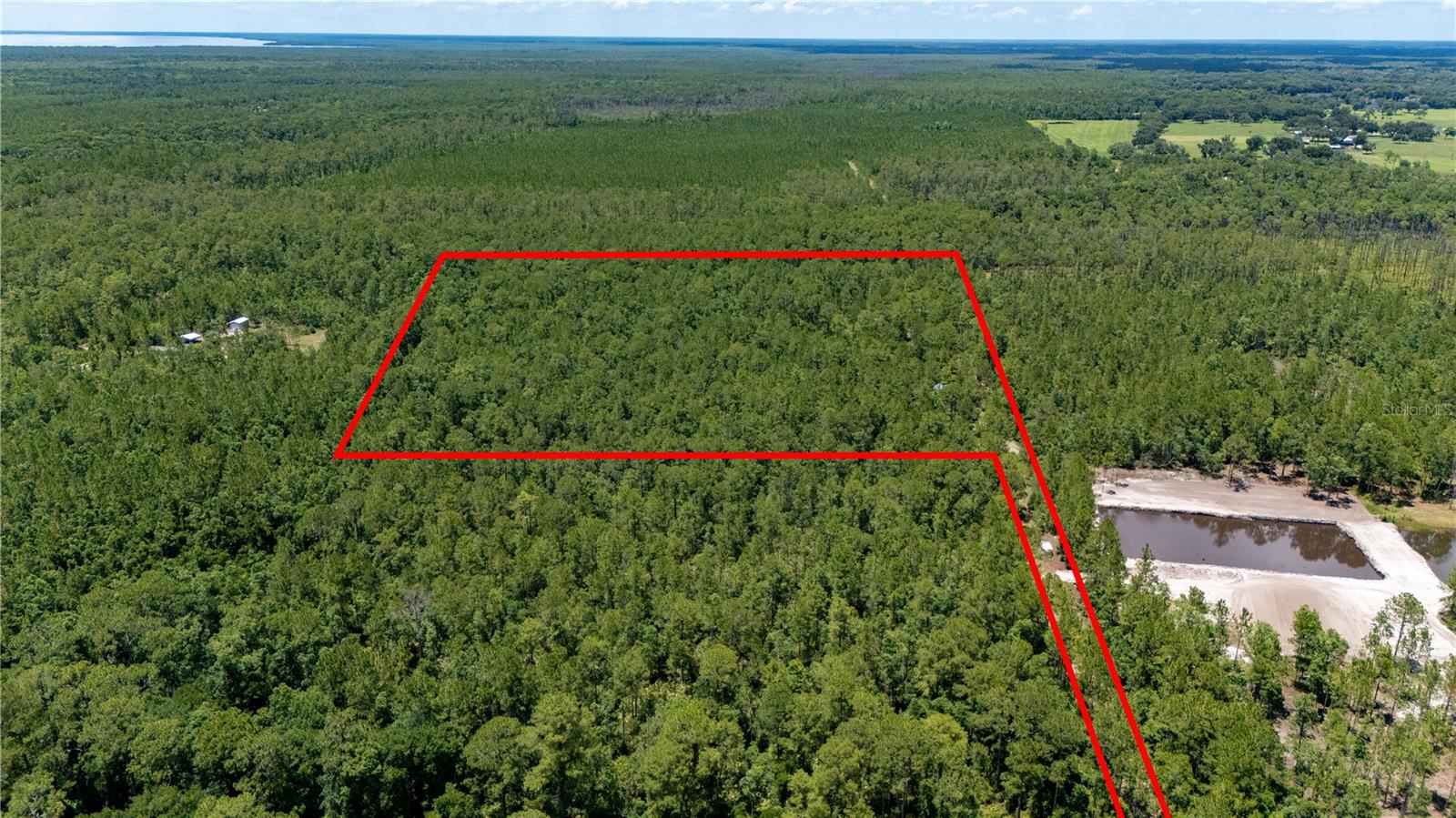 804 Shell Harbor Rd Property Photo 1
