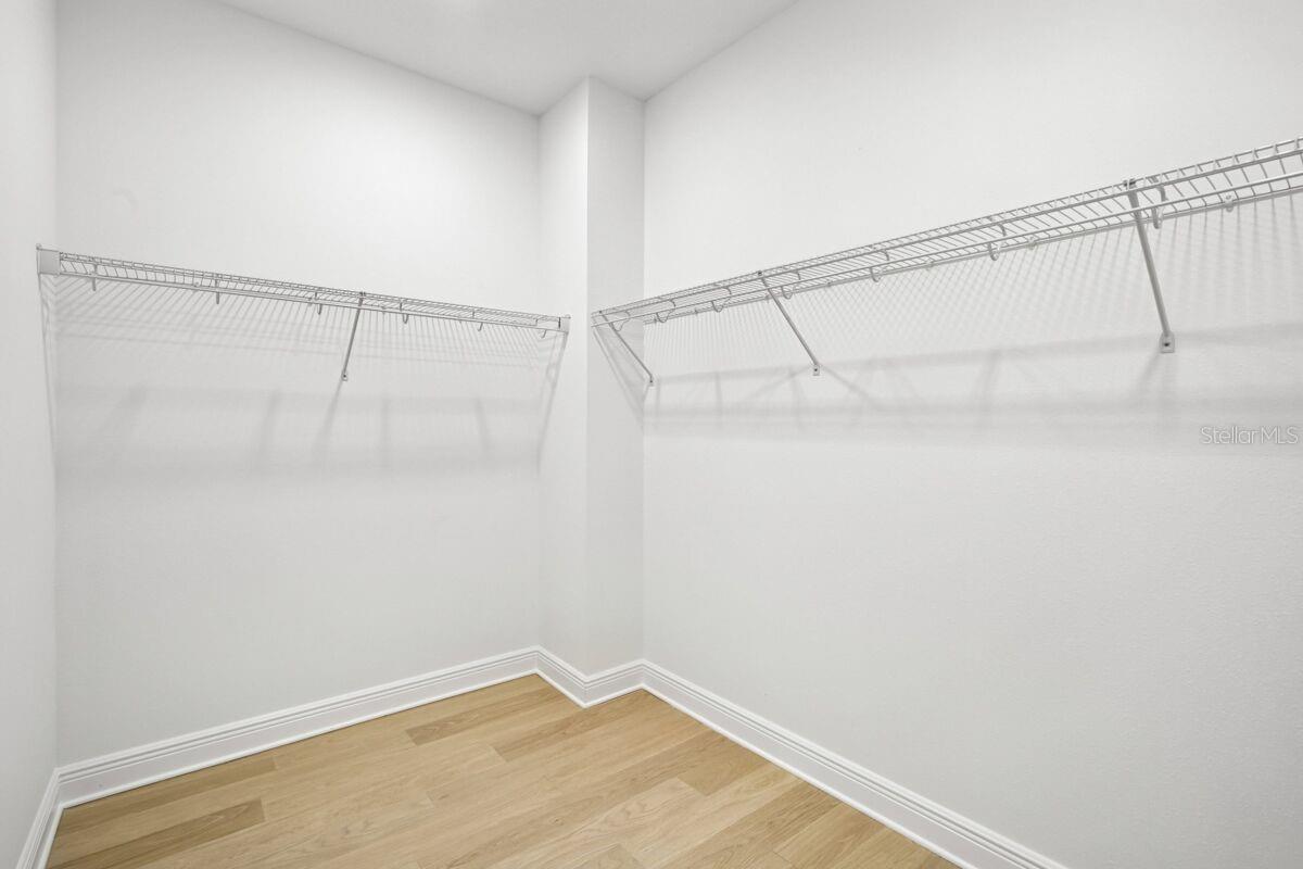 17829 Broadleaf Loop Property Photo 15