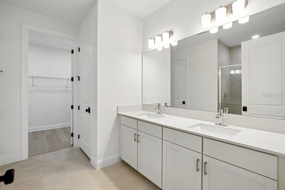 17829 Broadleaf Loop Property Photo 16