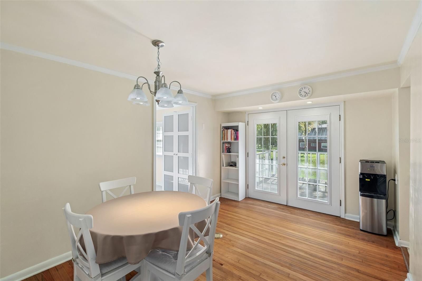 R4910519 Property Photo 5