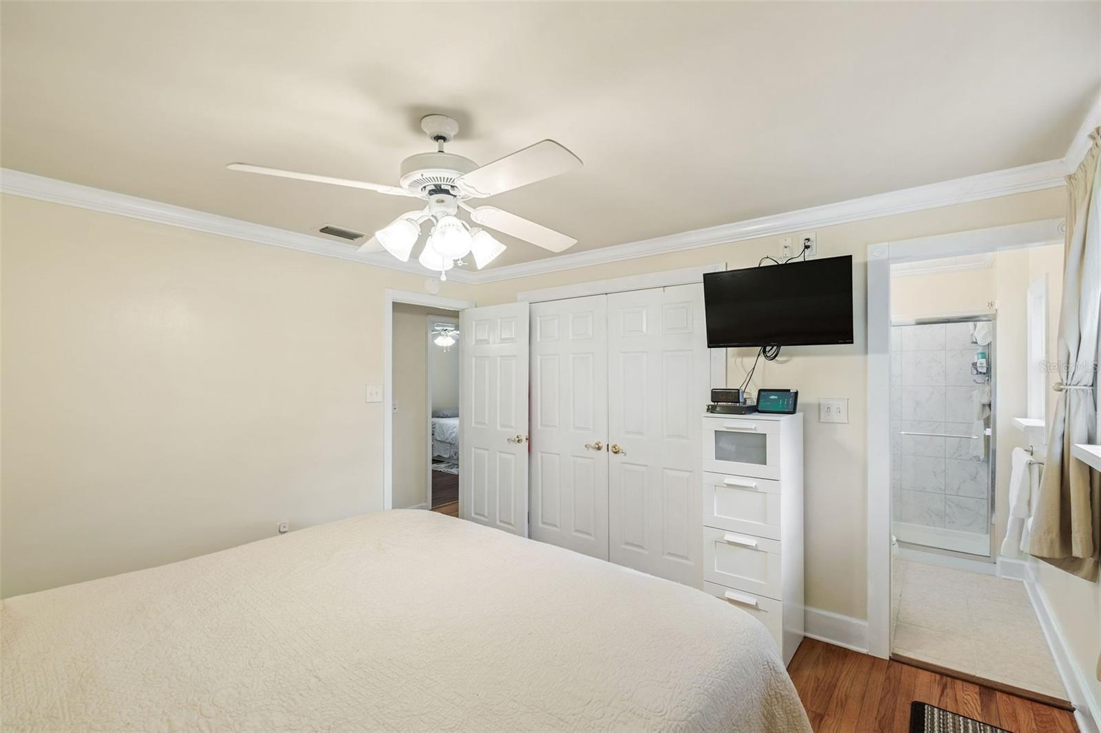 R4910519 Property Photo 15