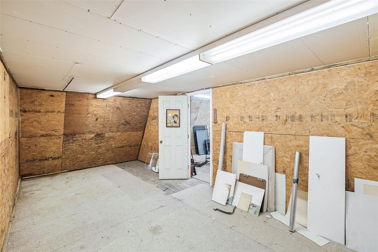 R4910519 Property Photo 24