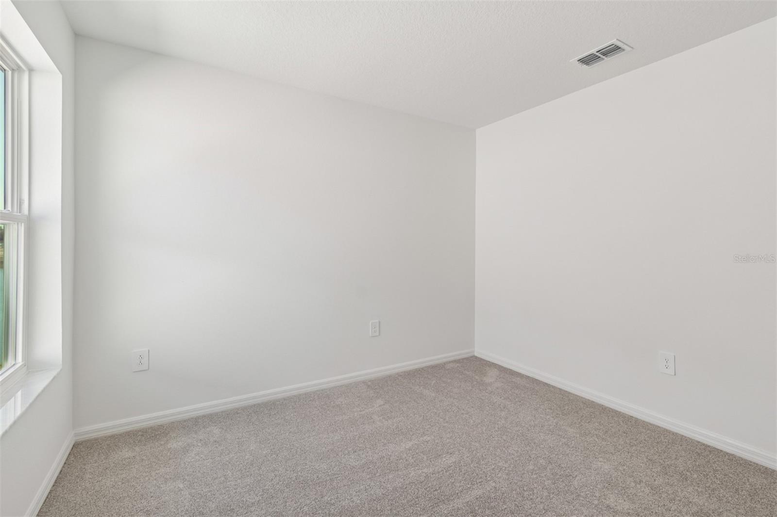 9018 Optimist Way Property Photo 20
