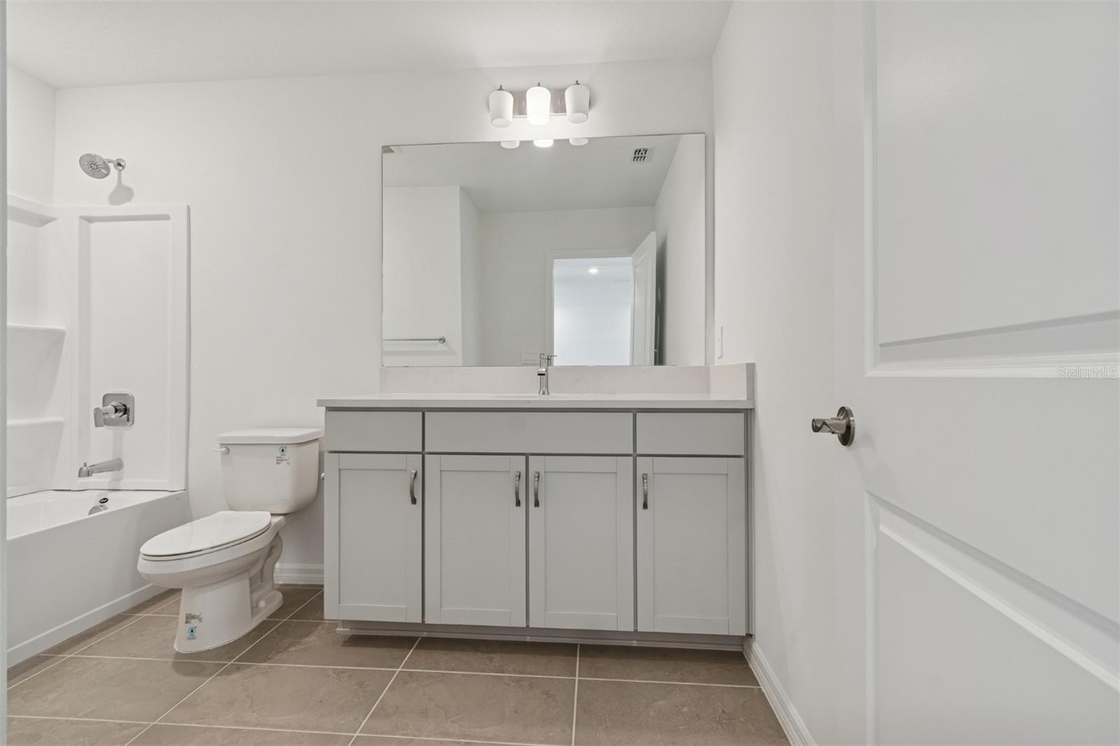 9018 Optimist Way Property Photo 22