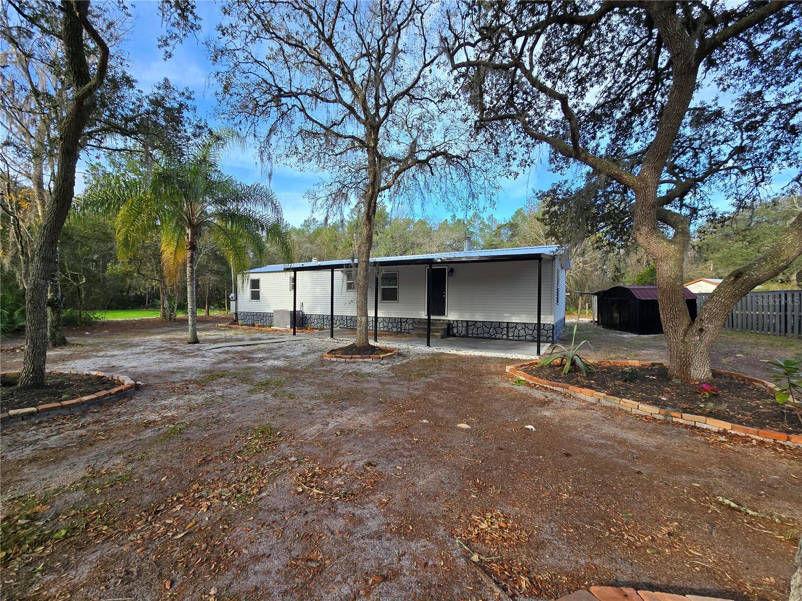 43541 Dixie Dr Property Photo 1