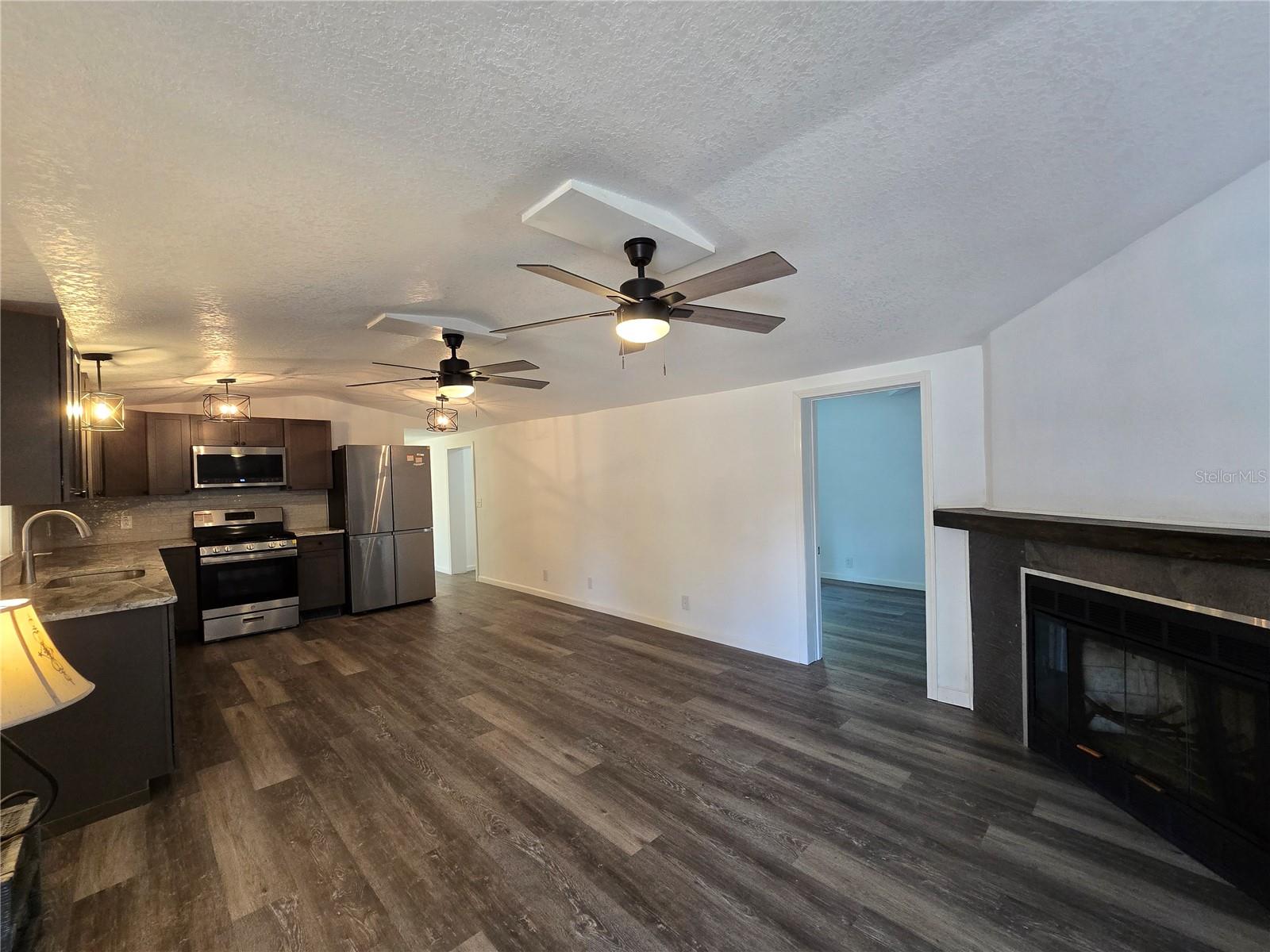 43541 Dixie Dr Property Photo 4