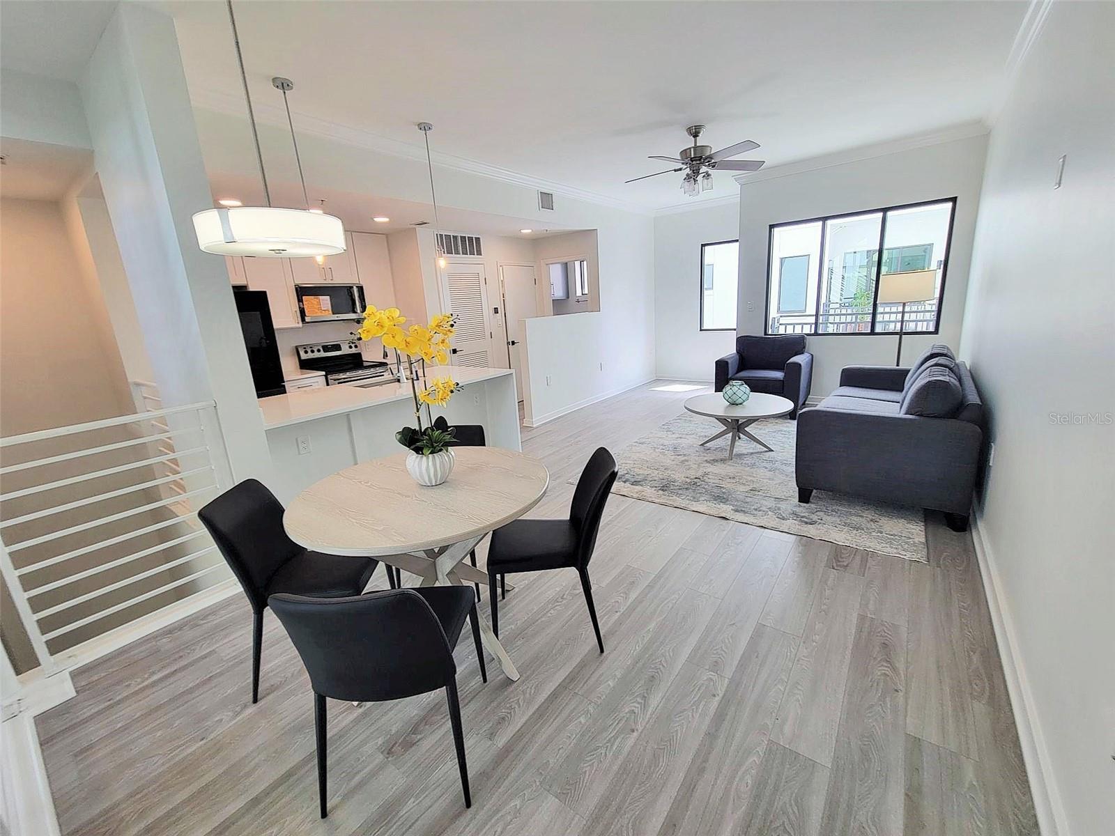 460 E Jackson St #2 Property Photo 13