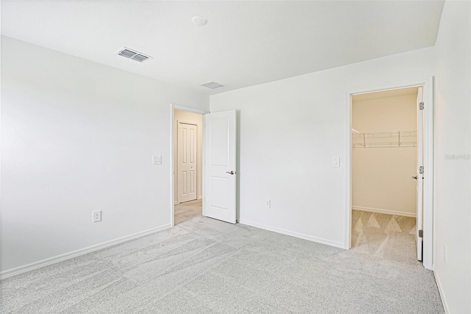 4516 Outhaul Run Property Photo 30