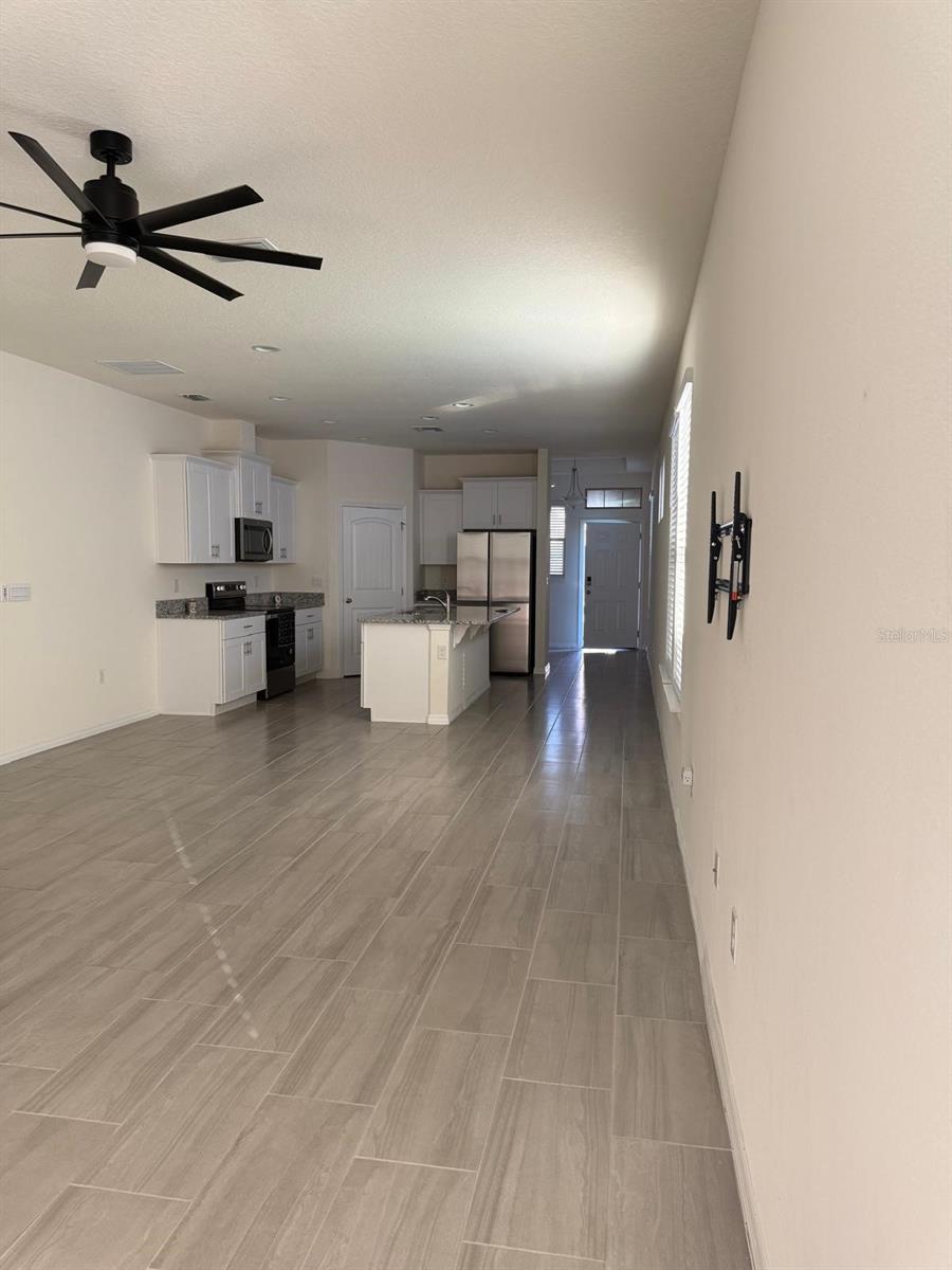 16613 Point Rock Dr Property Photo 4