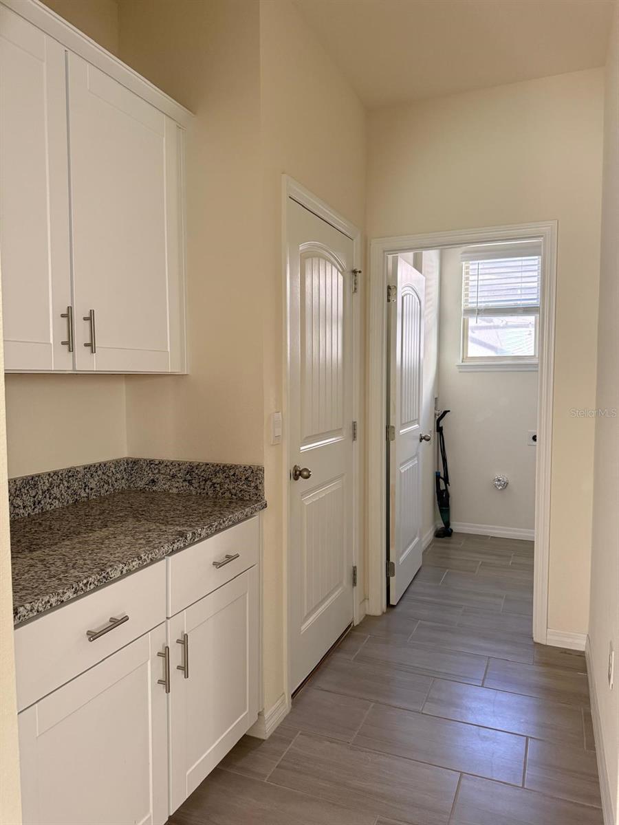 16613 Point Rock Dr Property Photo 10