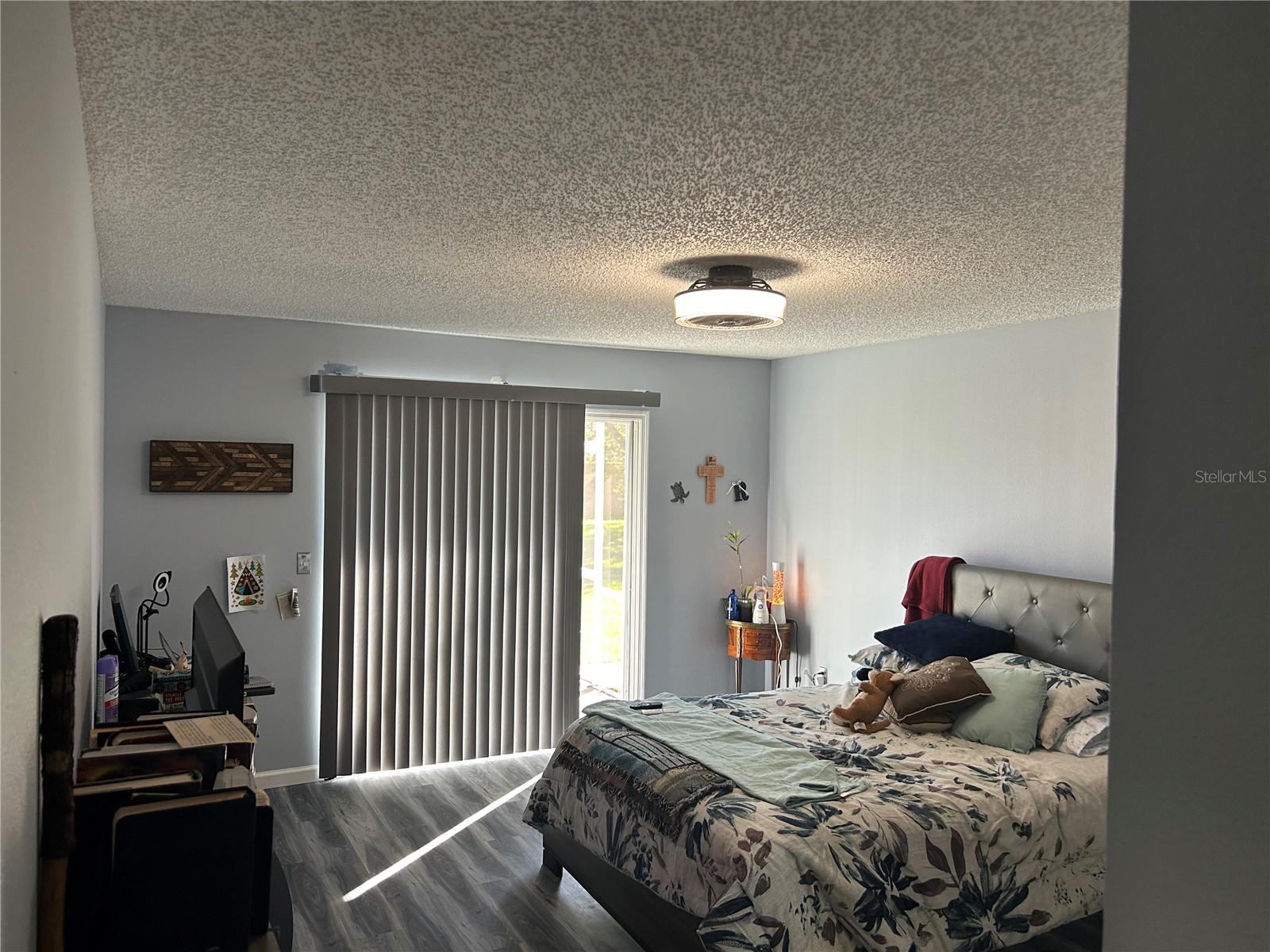 4 Lysander Ln Property Photo 7