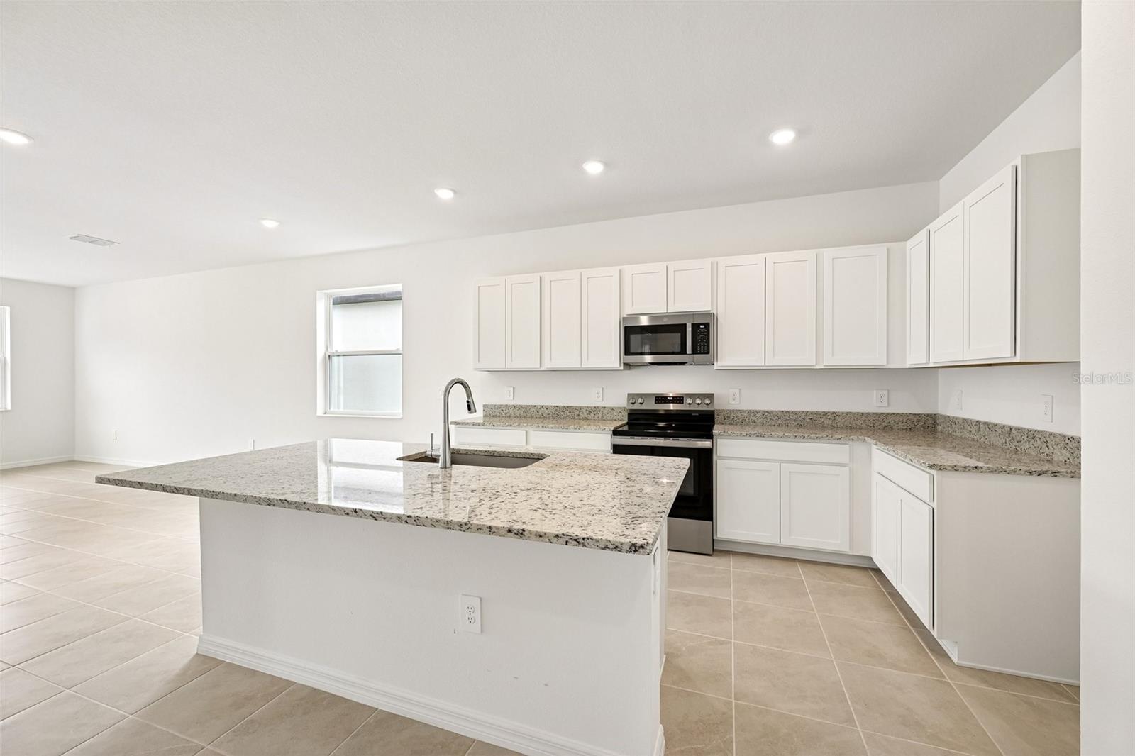 4422 Outhaul Run Property Photo 2