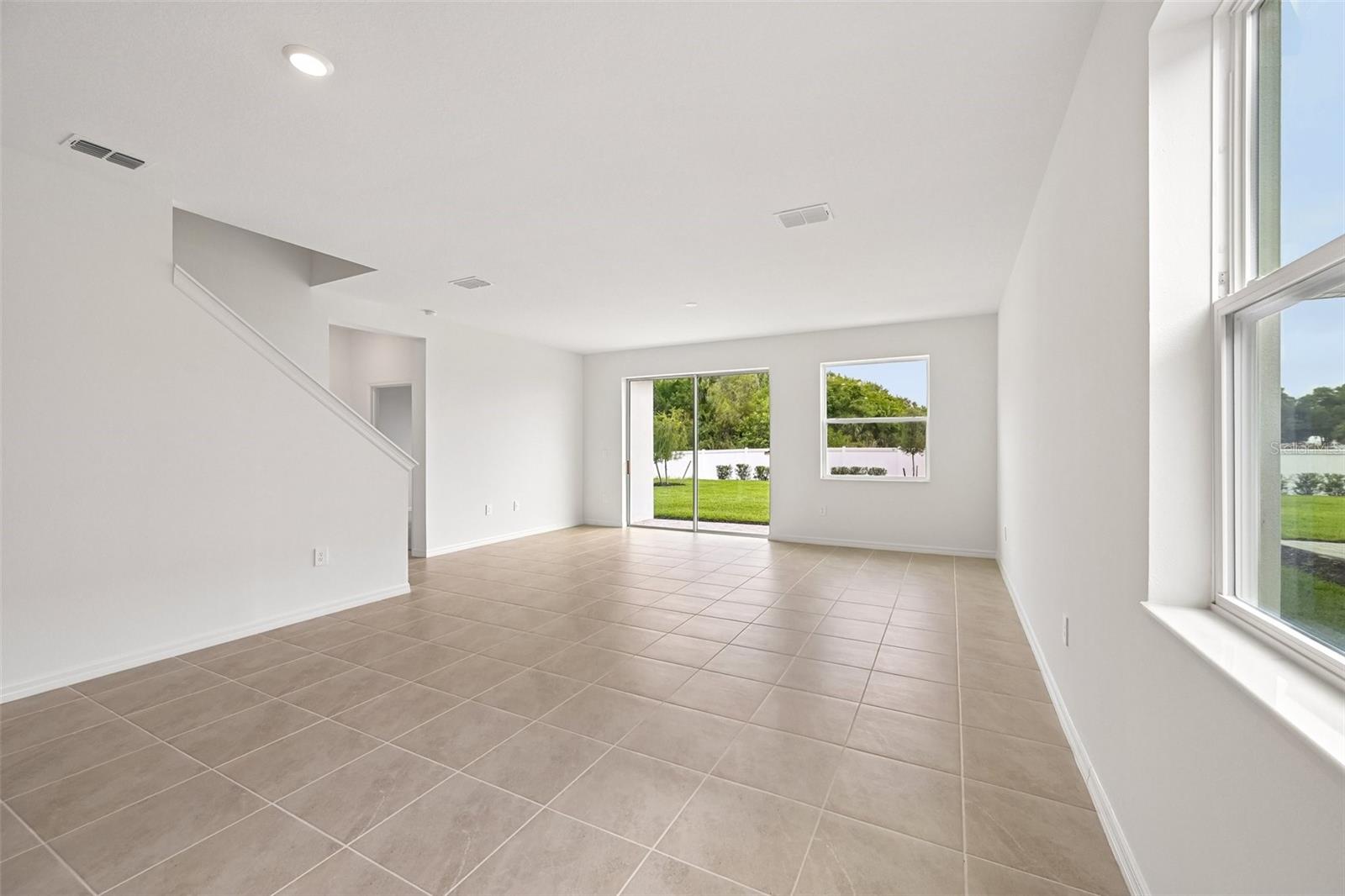 4422 Outhaul Run Property Photo 8