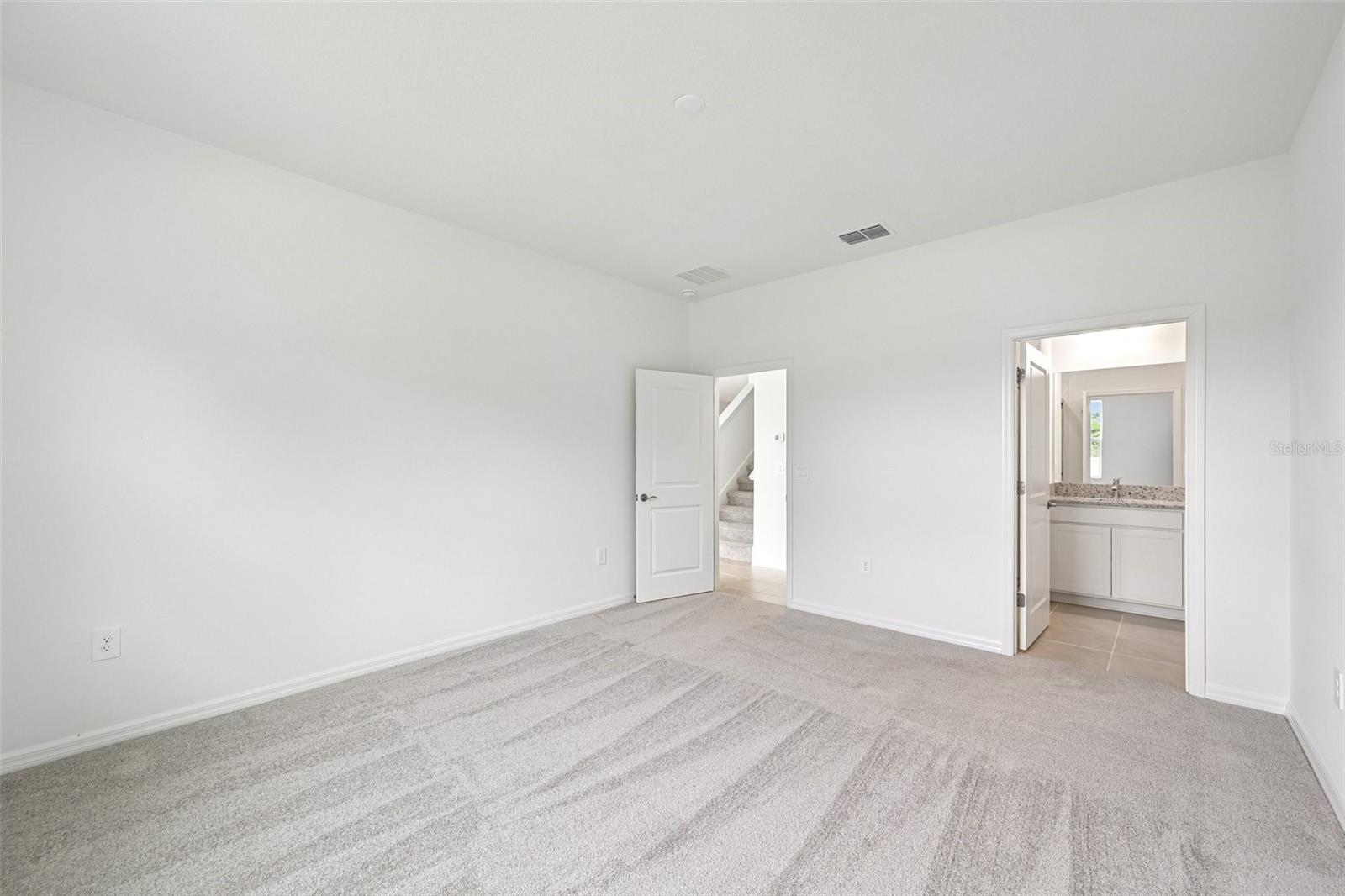 4422 Outhaul Run Property Photo 19