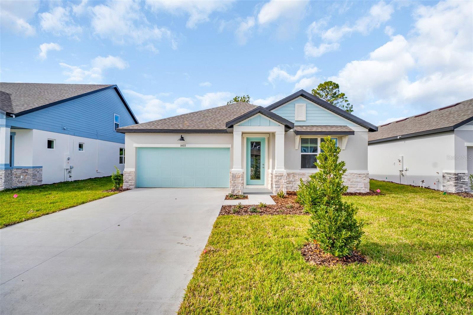 3352 Daybreak Run Loop Property Photo 1