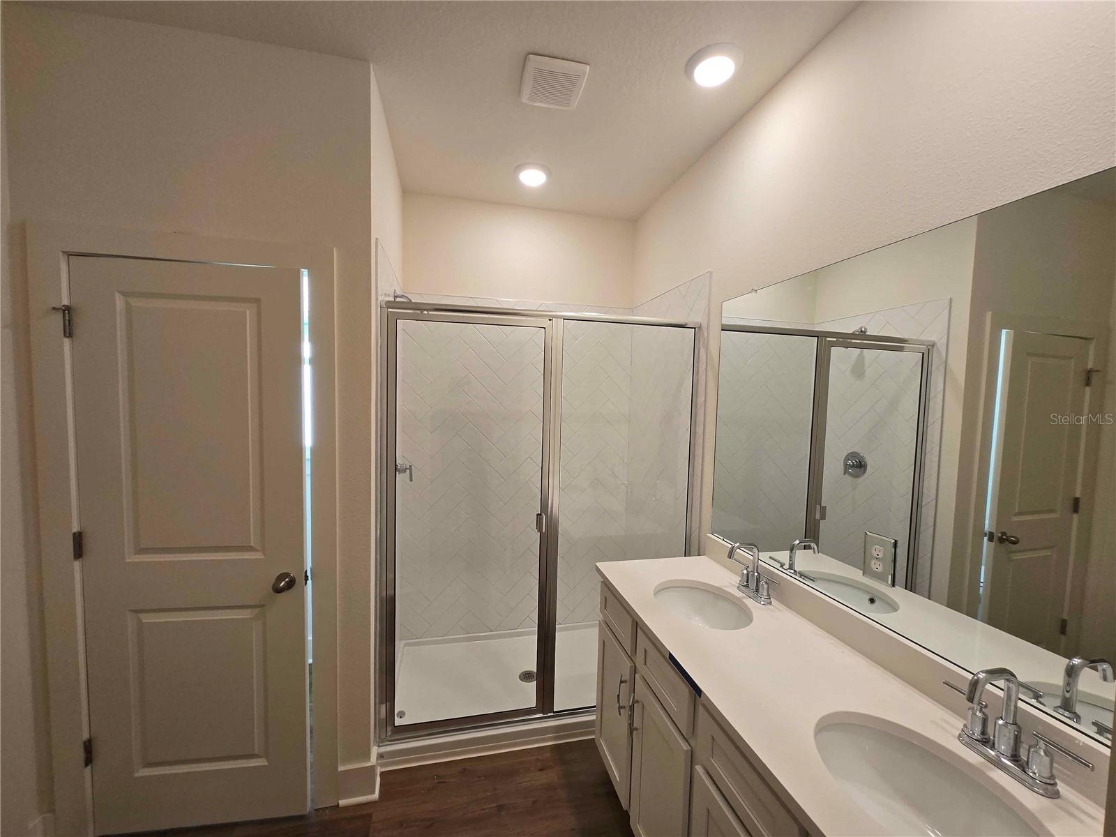 3352 Daybreak Run Loop Property Photo 8