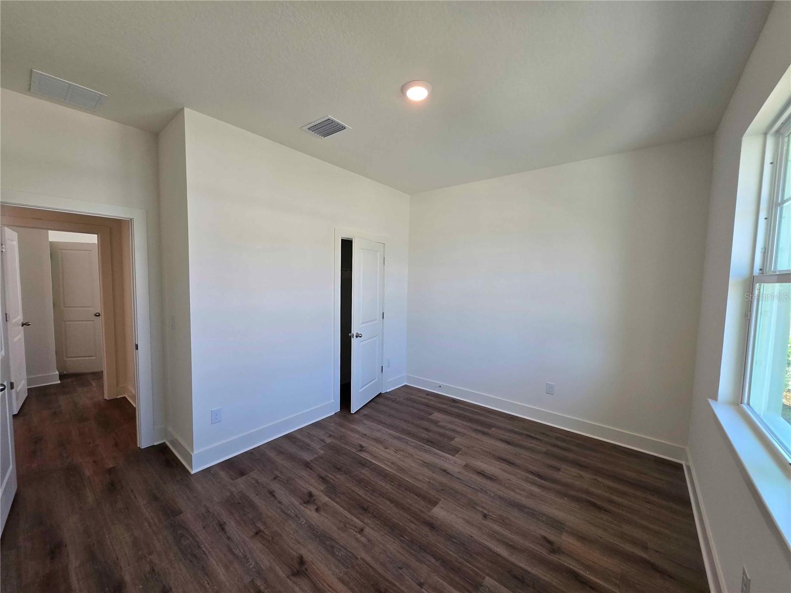 3352 Daybreak Run Loop Property Photo 9