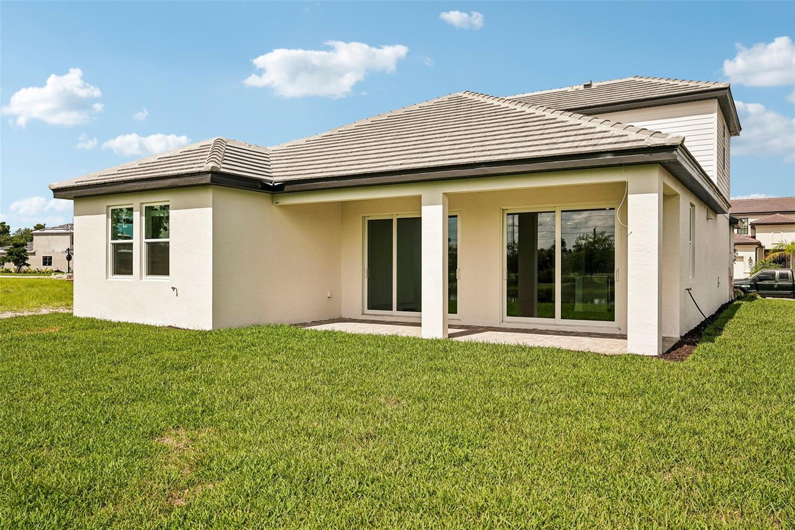 136 Vistera Blvd Property Photo 2