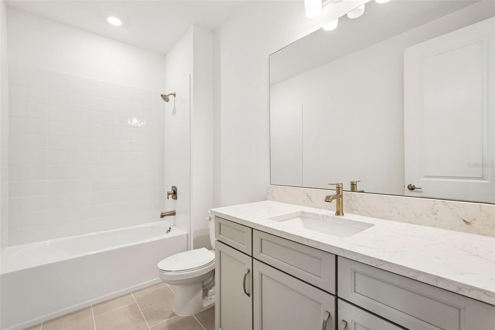 136 Vistera Blvd Property Photo 25