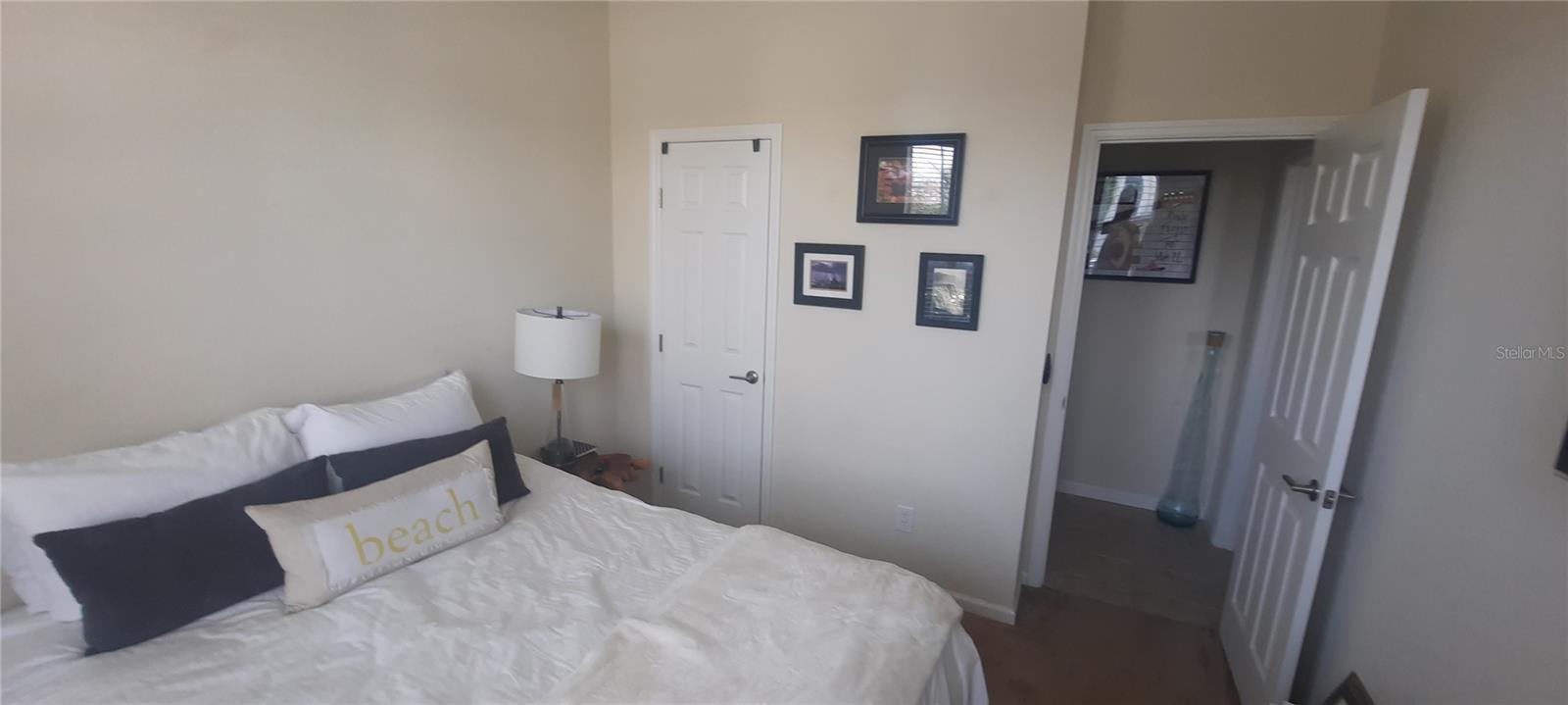 4959 Thames St E Property Photo 19