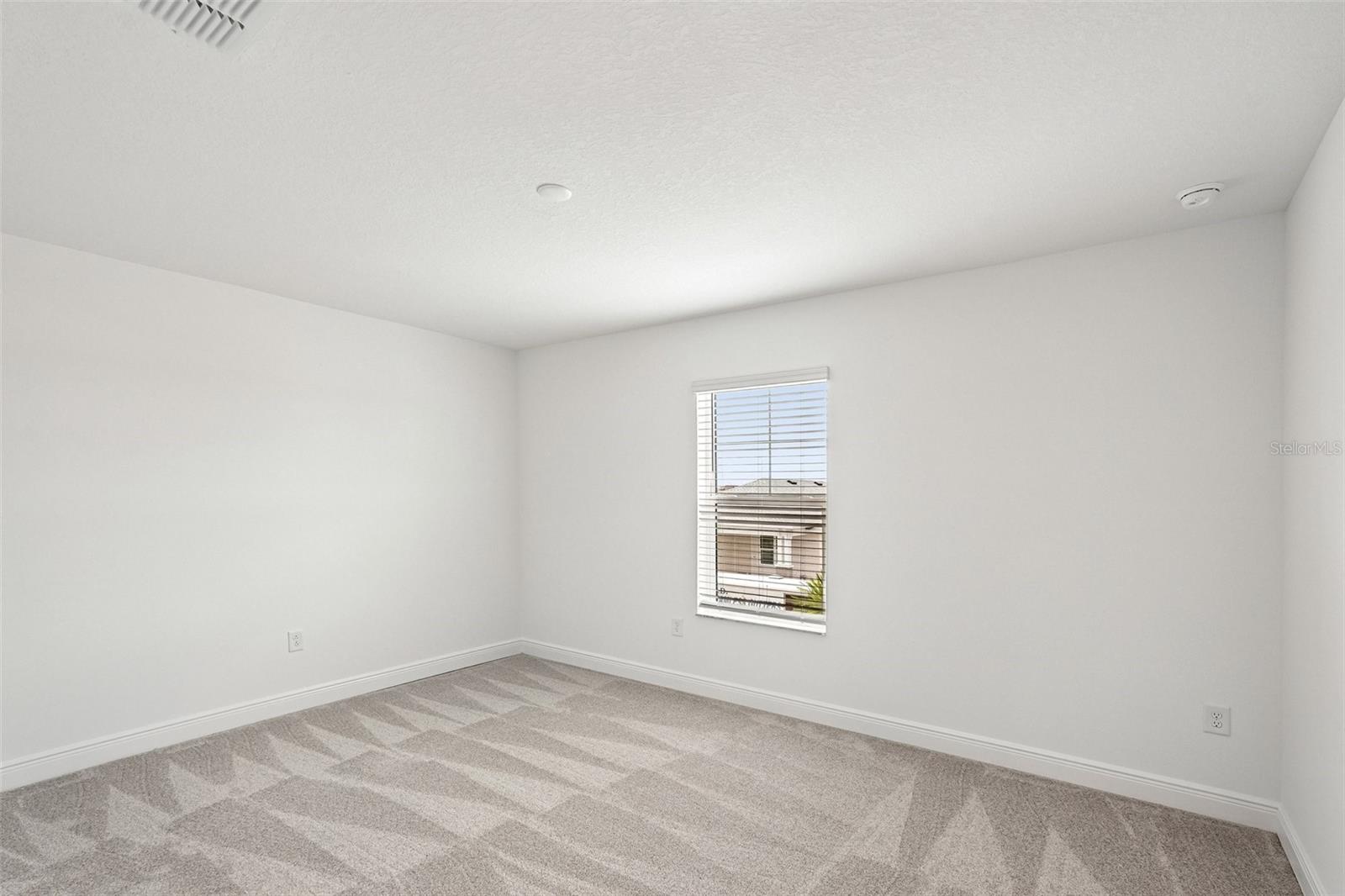 8221 Seaflower Pkwy Property Photo 24