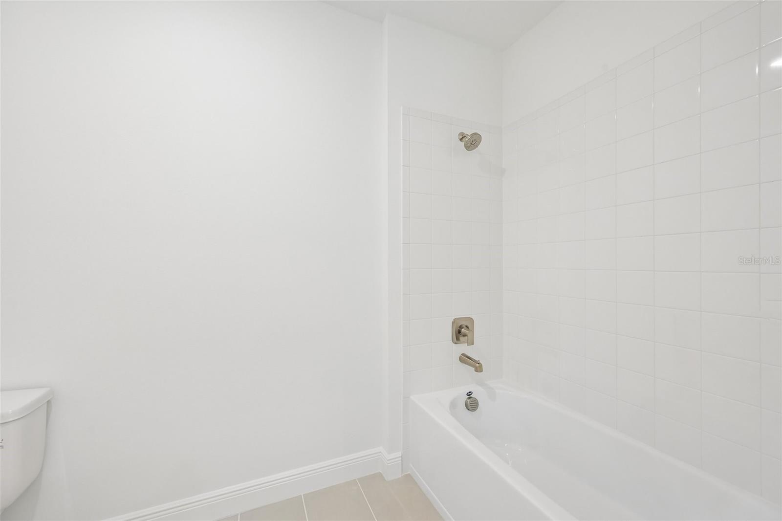 7551 Hawkstone Dr Property Photo 23