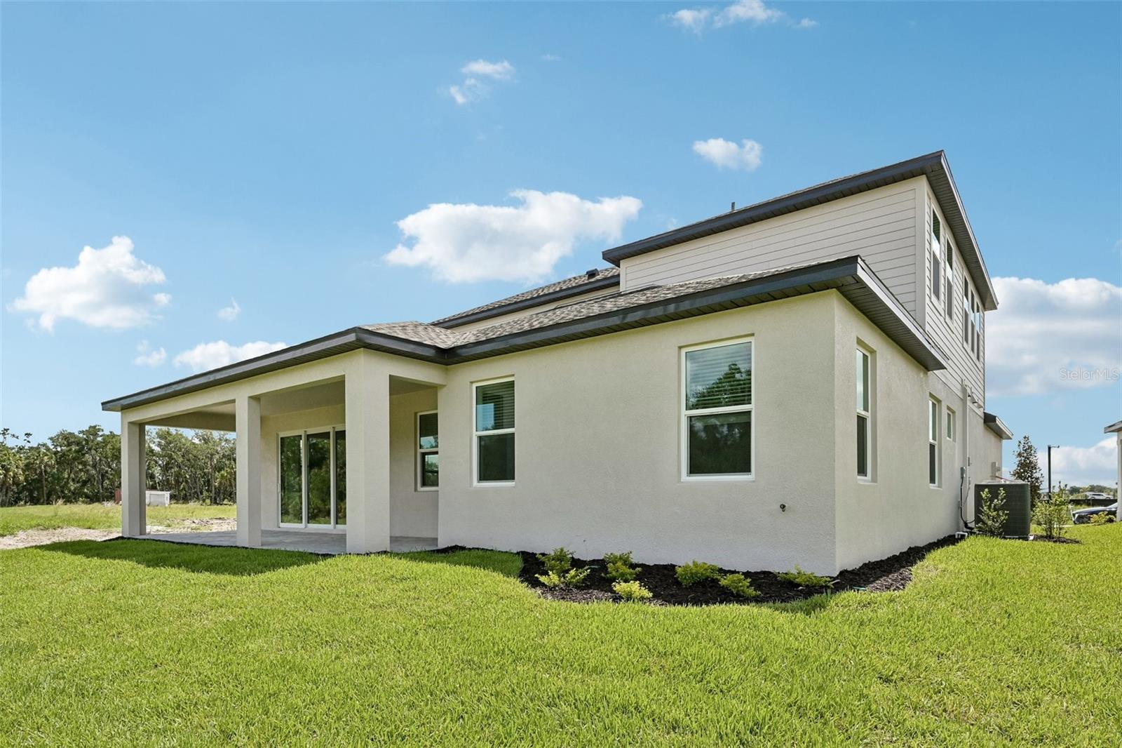 3693 142nd Ter E Property Photo 4