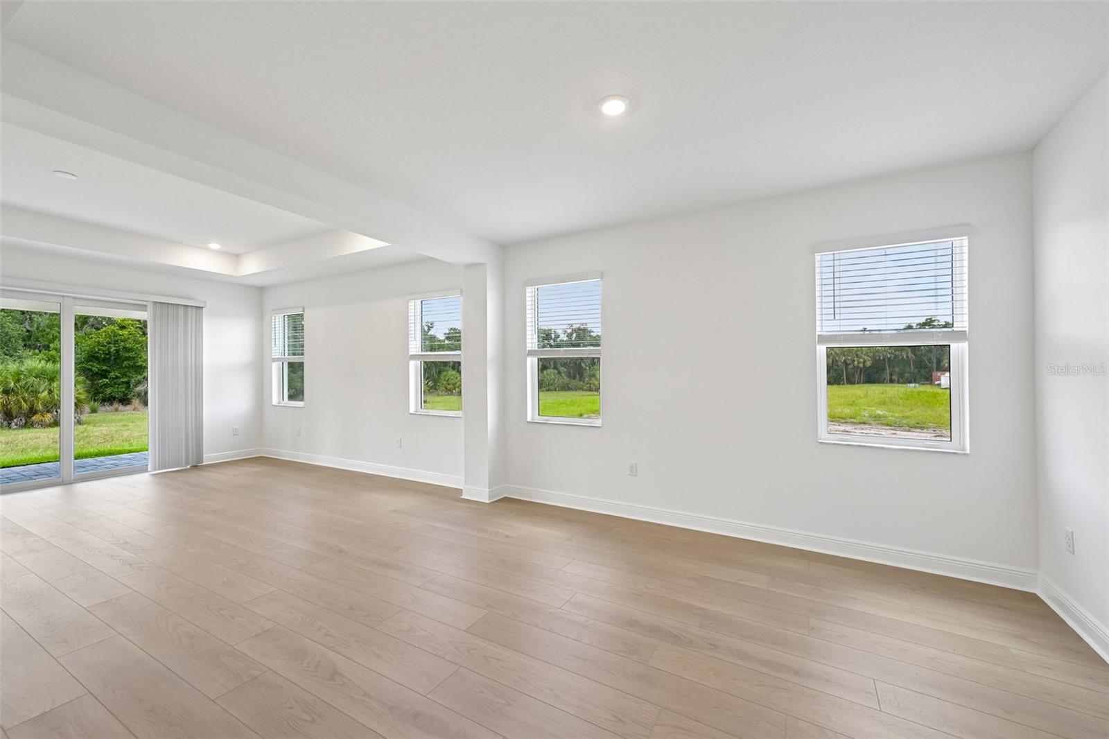 3693 142nd Ter E Property Photo 14