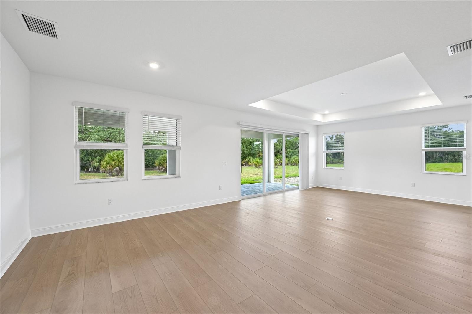 3693 142nd Ter E Property Photo 17