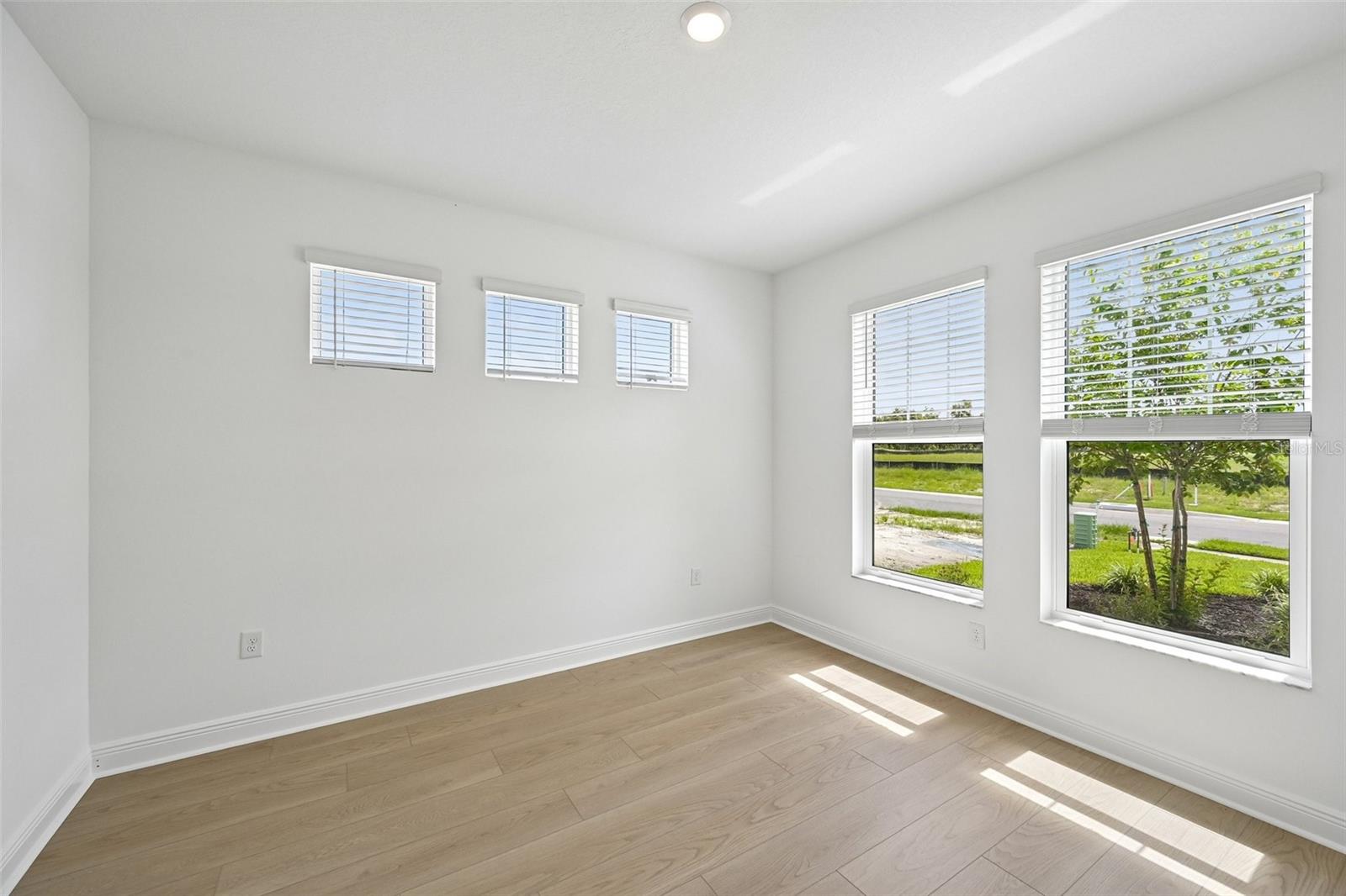 3693 142nd Ter E Property Photo 20
