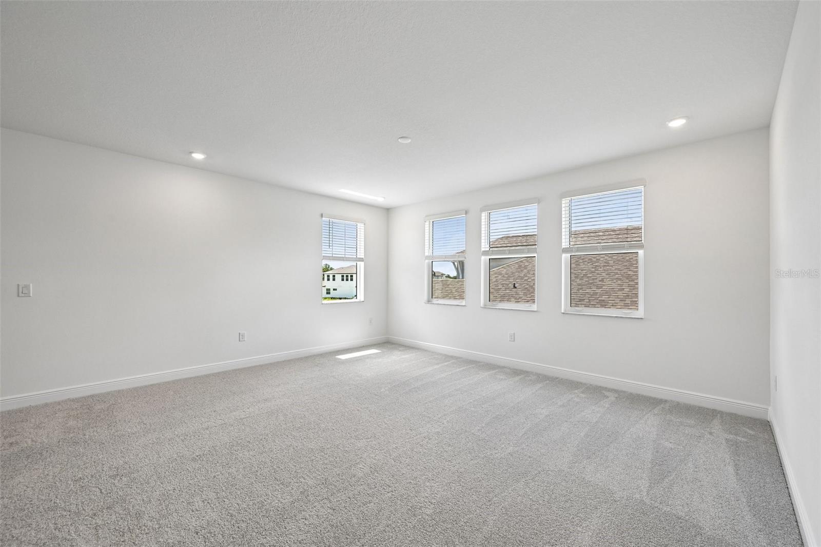3693 142nd Ter E Property Photo 29