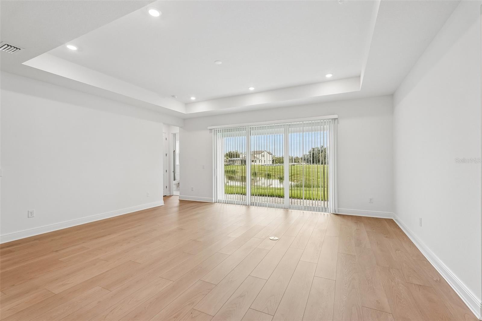 3664 142nd Ter E Property Photo 8