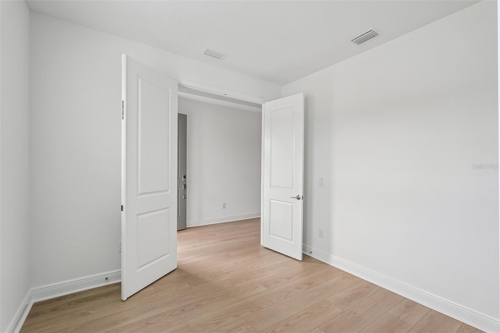 3664 142nd Ter E Property Photo 10