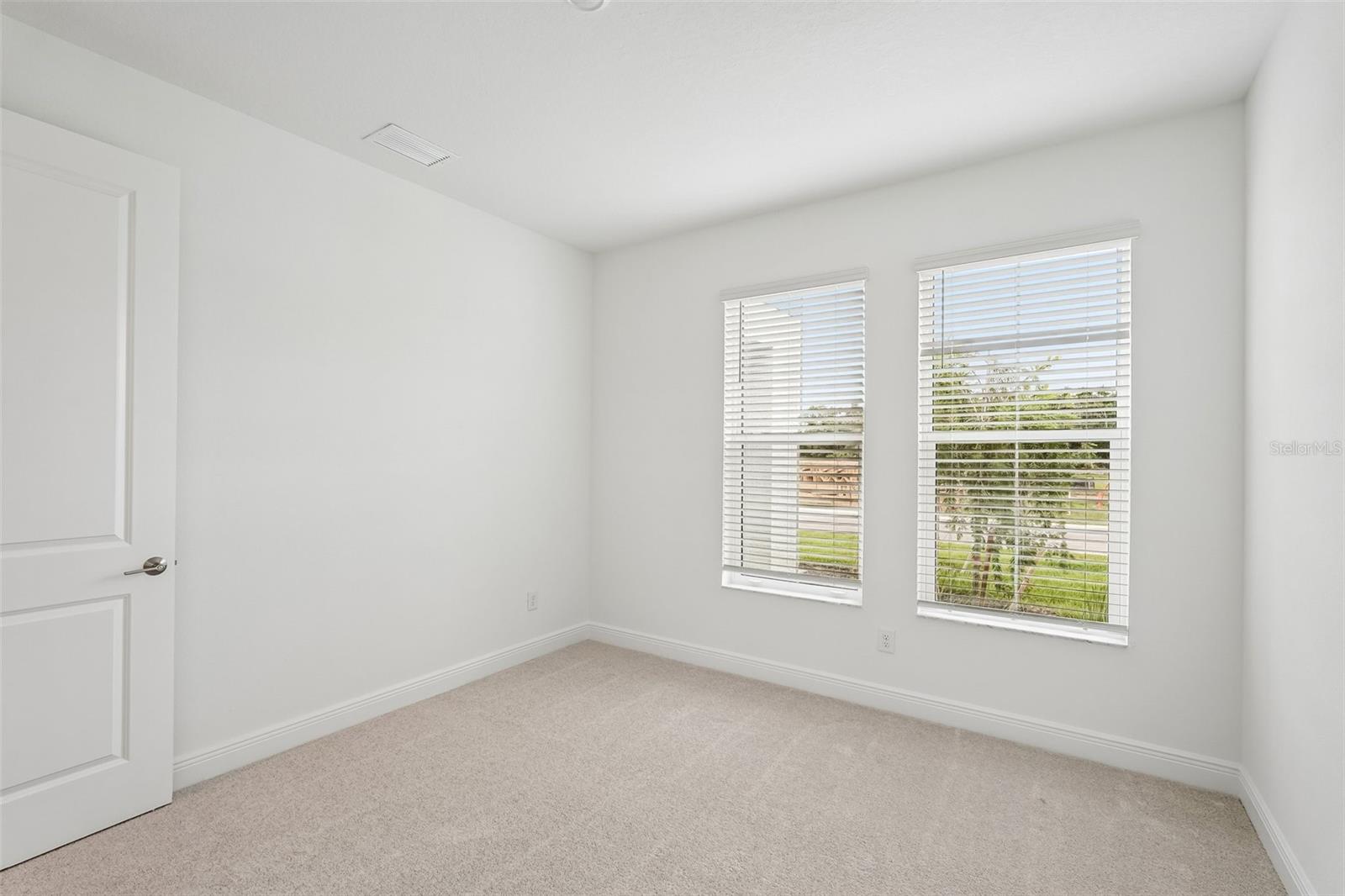 3664 142nd Ter E Property Photo 14