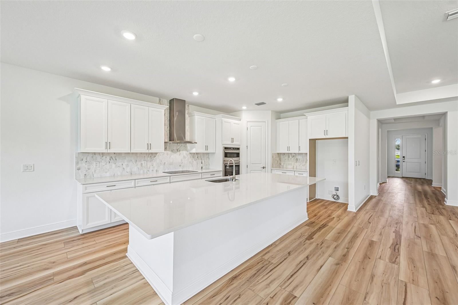 3689 142nd Ter E Property Photo 8