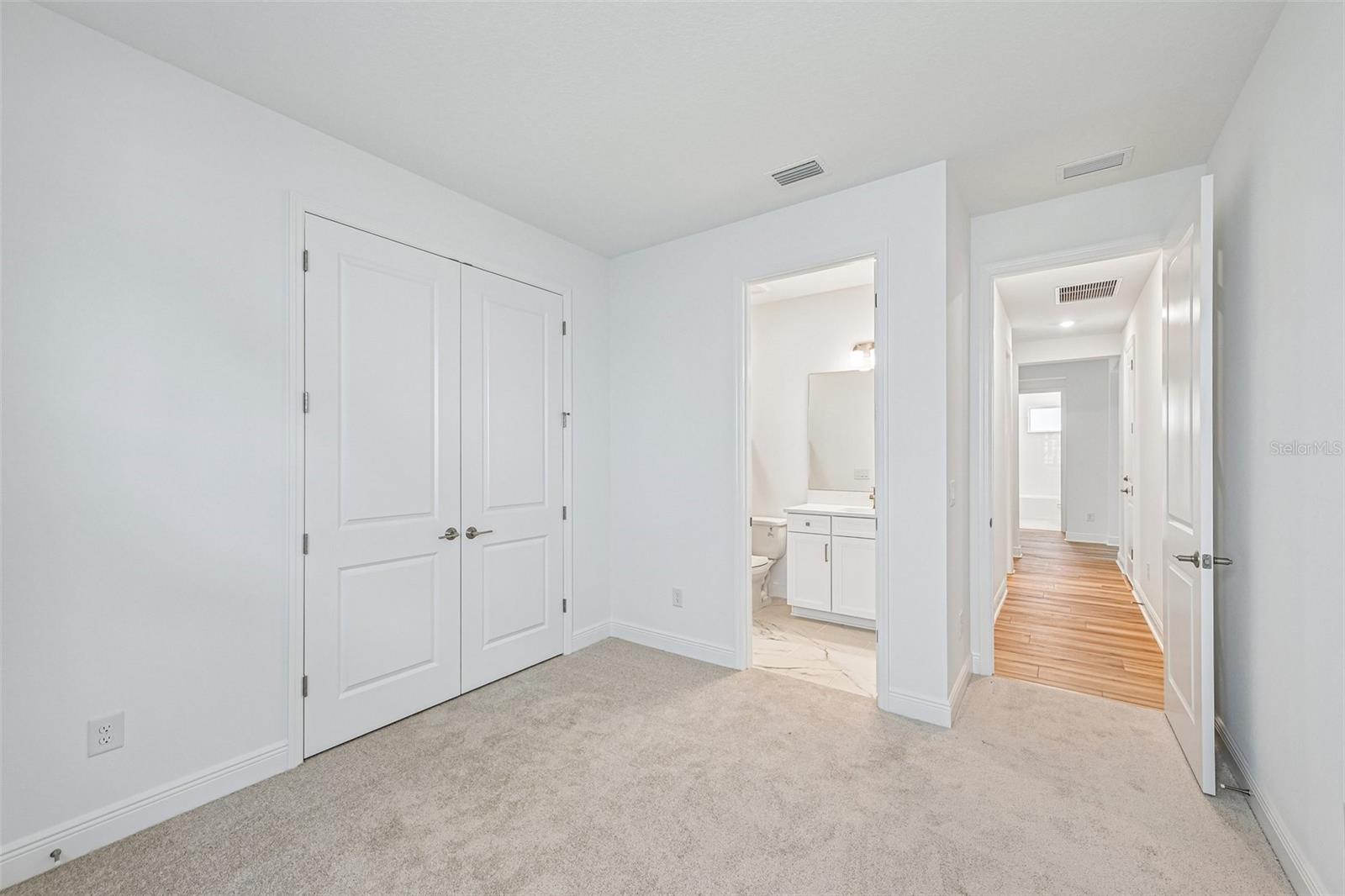 3689 142nd Ter E Property Photo 23
