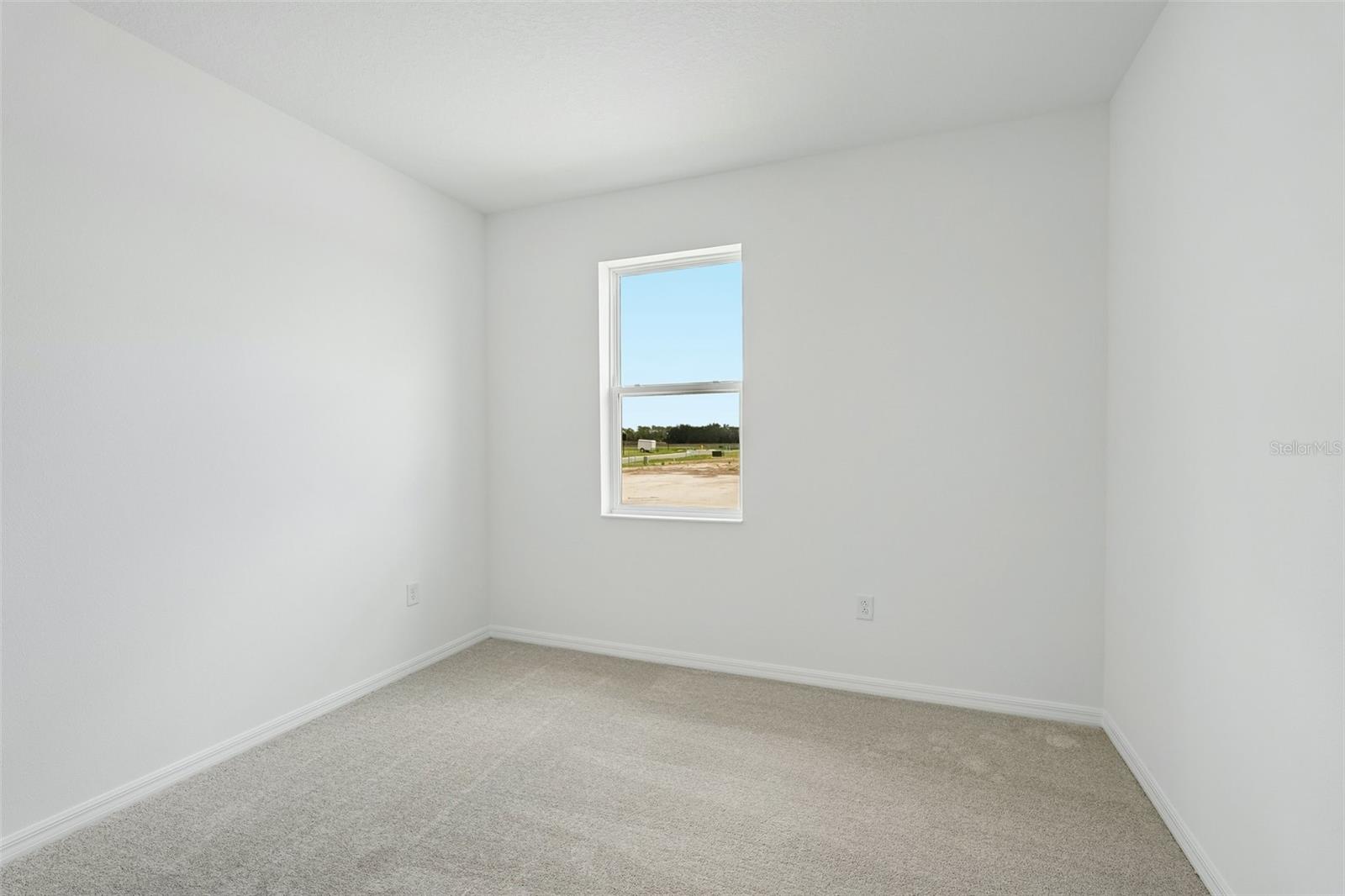 13814 Bertrand Ave Property Photo 23