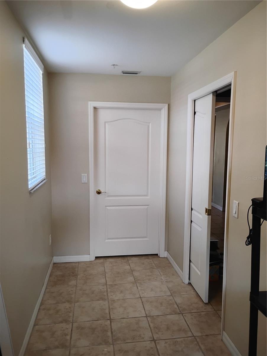 1761 Auburn Lakes Dr #11 Property Photo 14