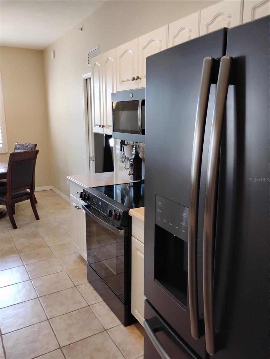 1761 Auburn Lakes Dr #11 Property Photo 35