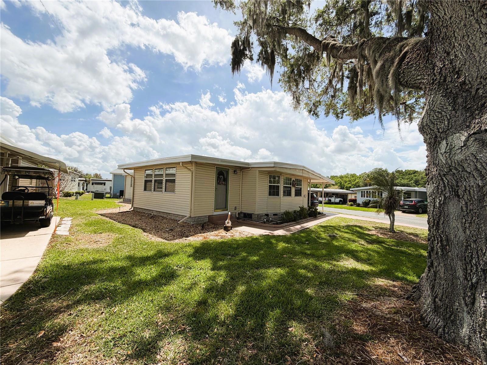 121 Azalea Trl Property Photo 5