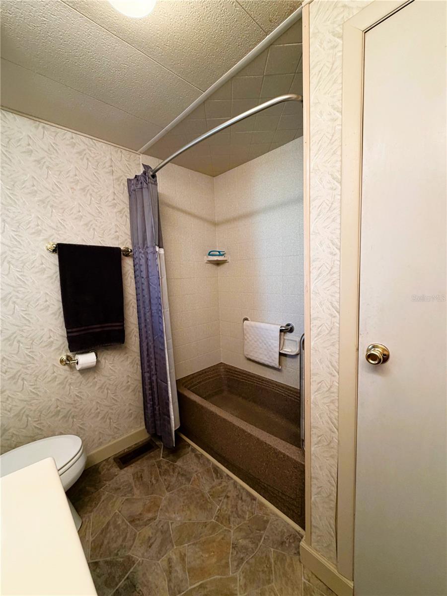 121 Azalea Trl Property Photo 31