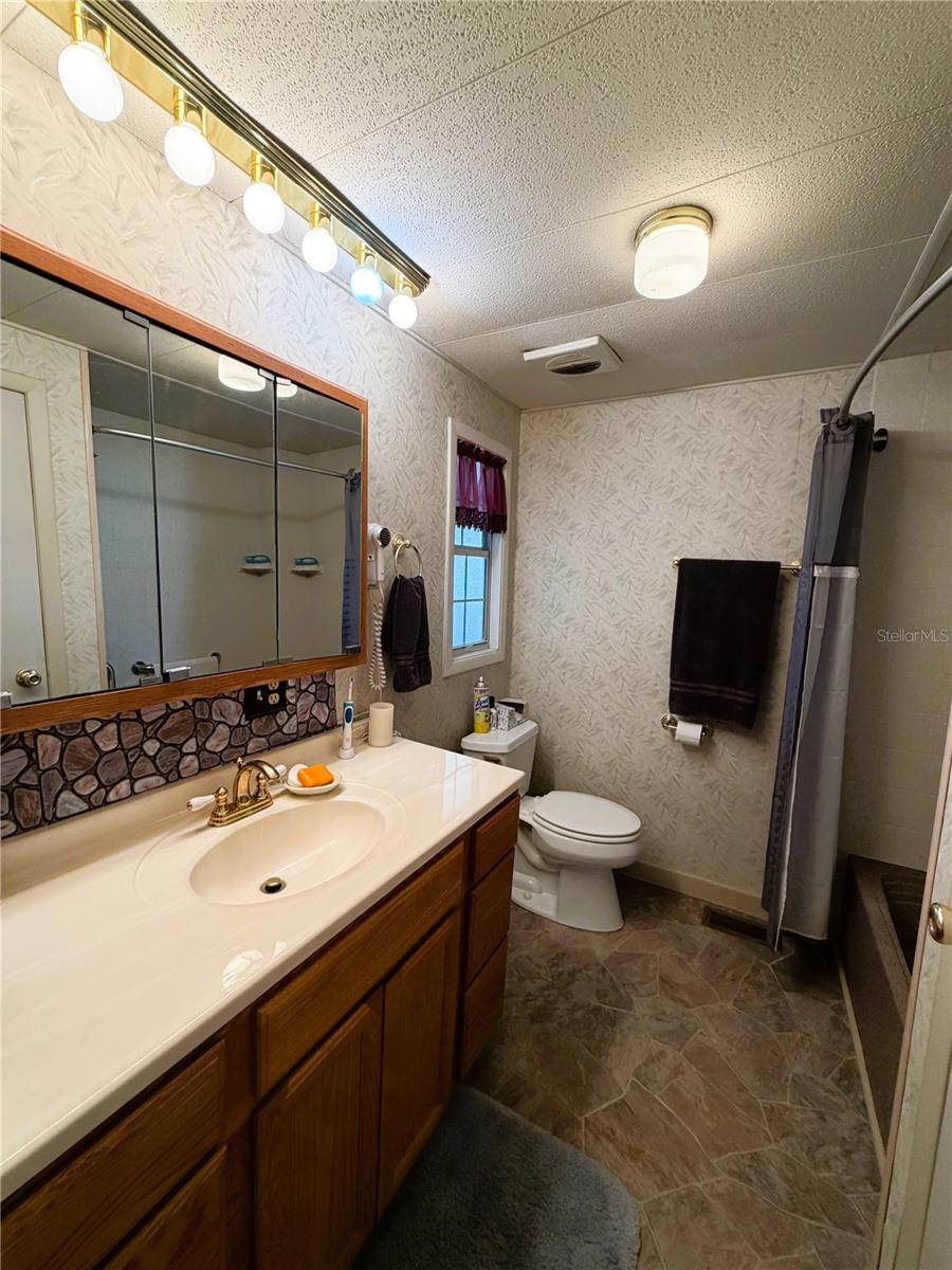 121 Azalea Trl Property Photo 32