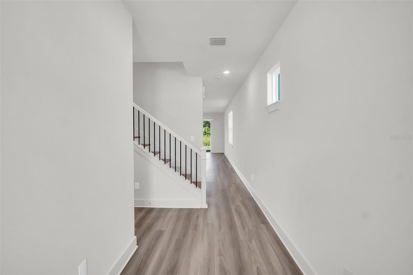 13718 Homeridge Ct Property Photo 2