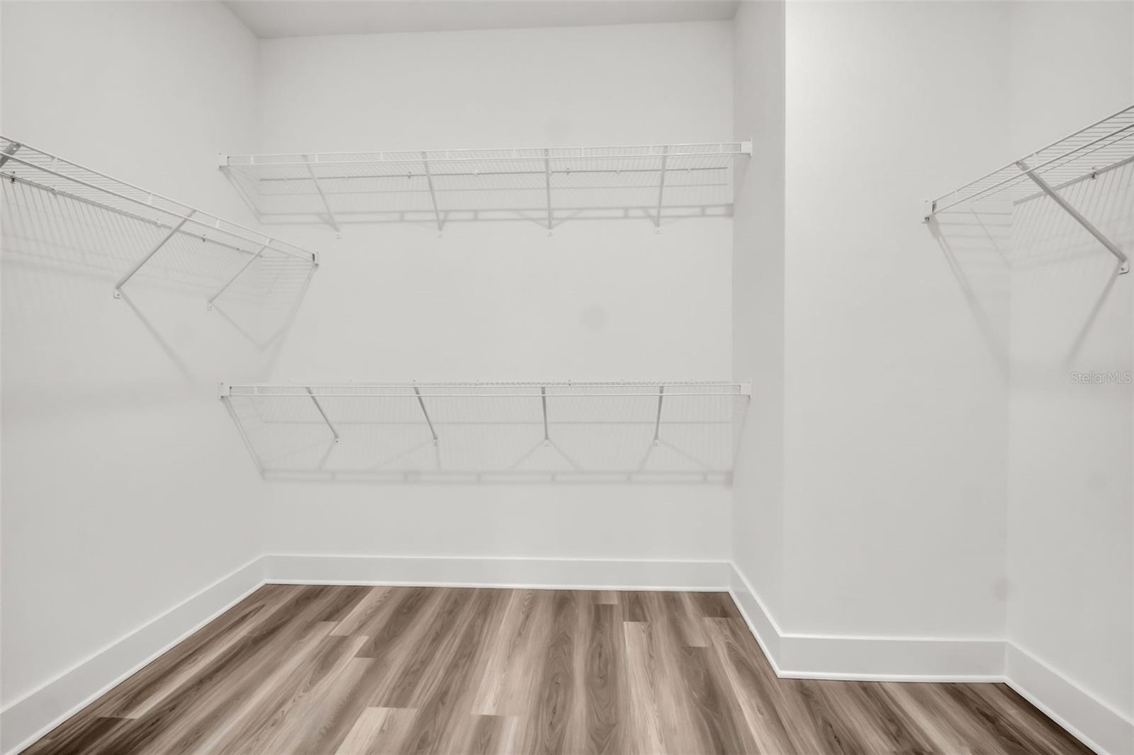 13718 Homeridge Ct Property Photo 10