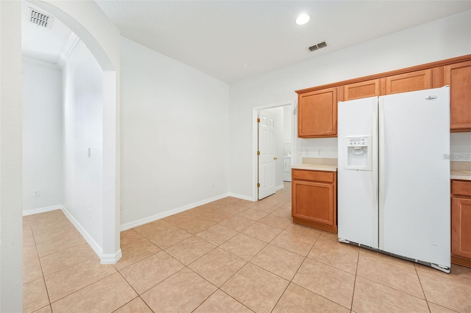 9651 Old Marsh Ct Property Photo 4