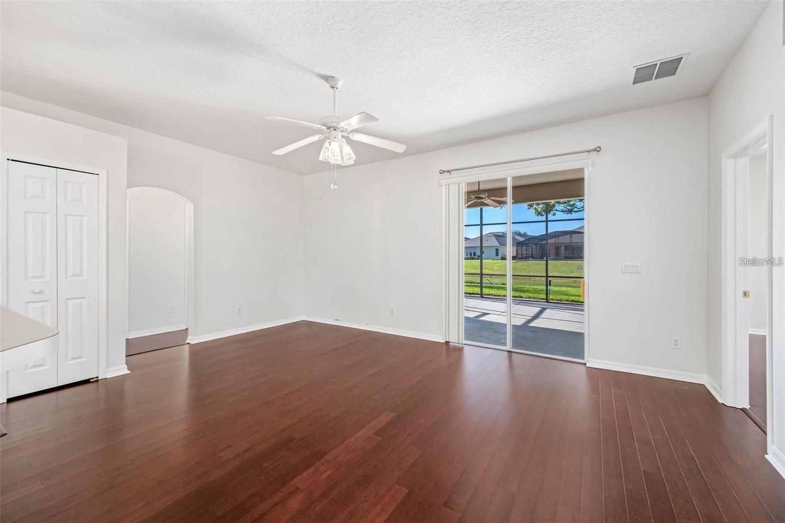 9651 Old Marsh Ct Property Photo 7