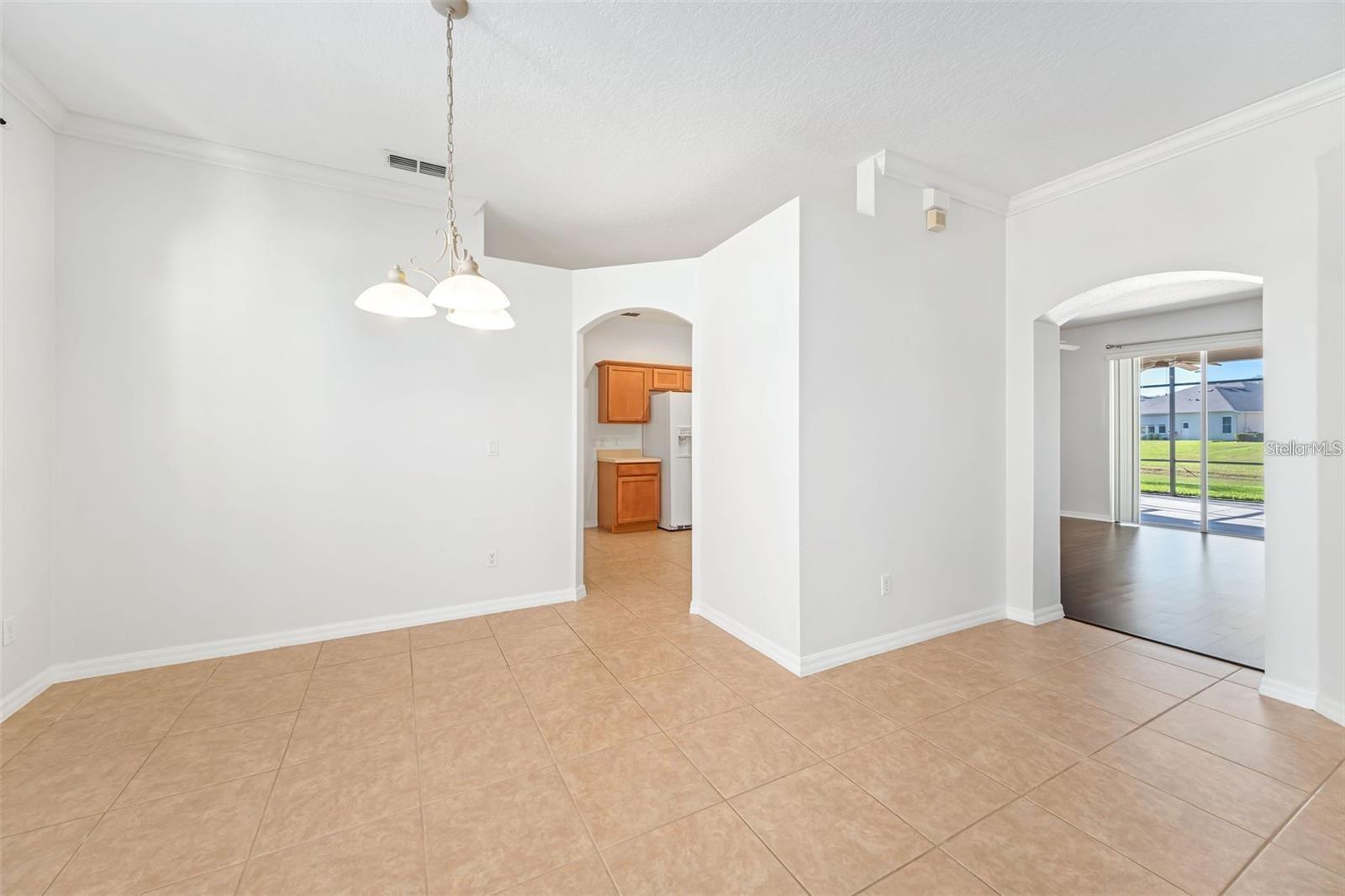 9651 Old Marsh Ct Property Photo 12