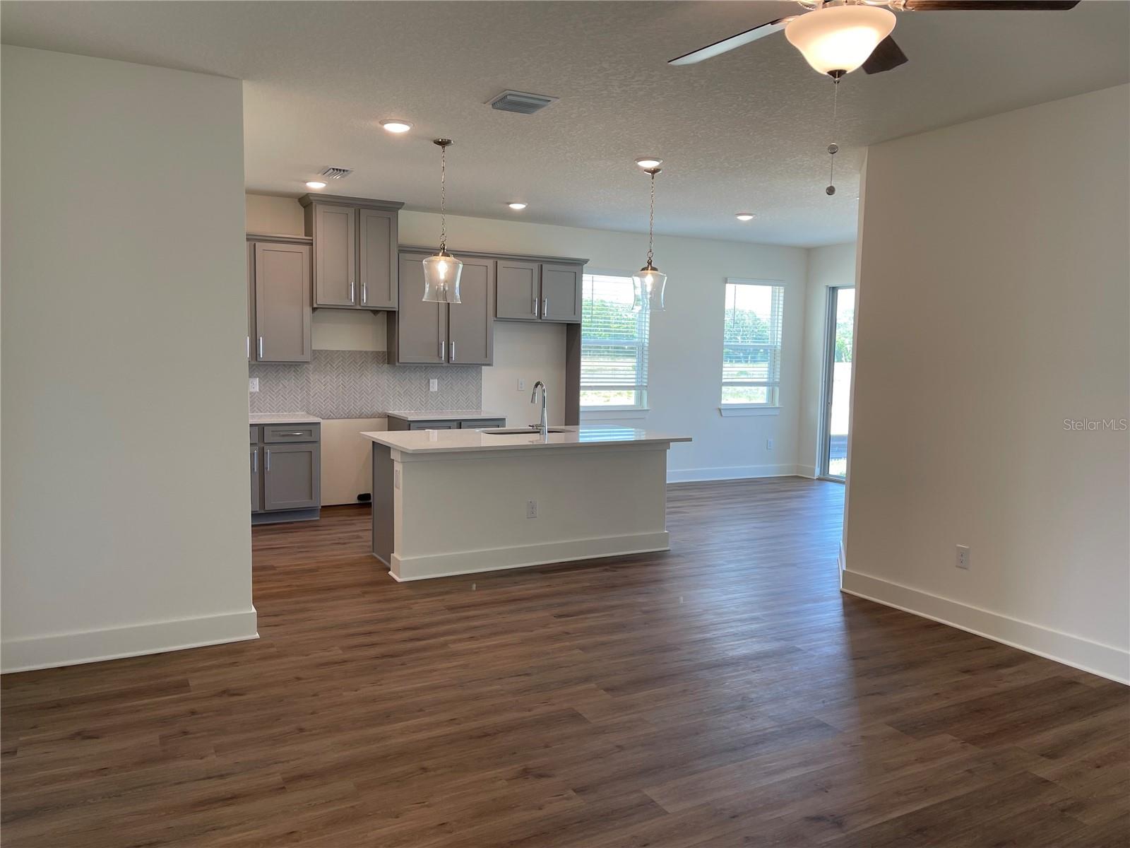 3809 Daybreak Run Loop Property Photo 2